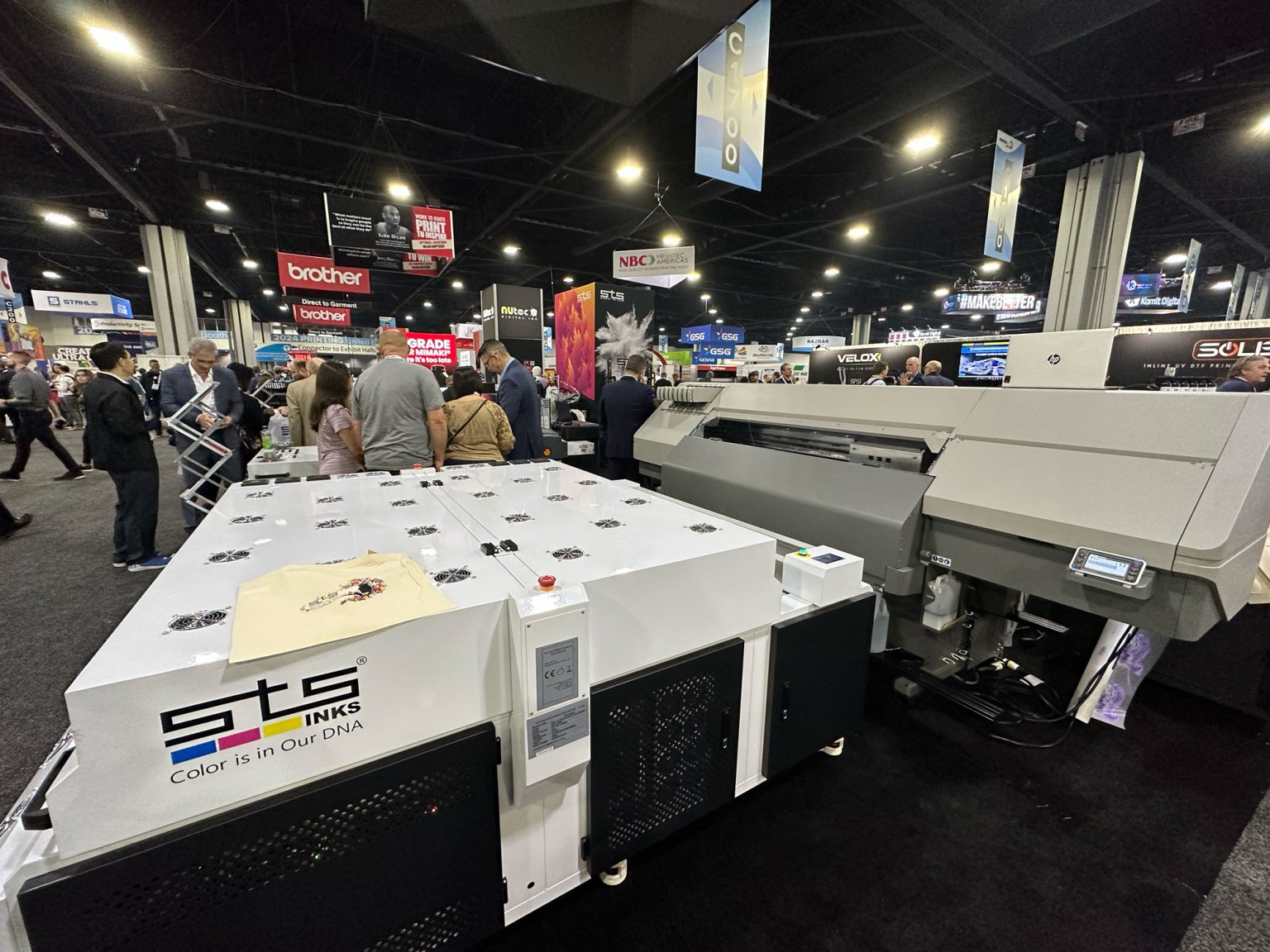 STS Inks showcased its STS XPJ-1682D 64-inch direct-to-film printer. The machine has a staggered dual-head that produces smooth gradations while delivering high-quality printing even with reduced resolution, according to the company. Learn more about it here.